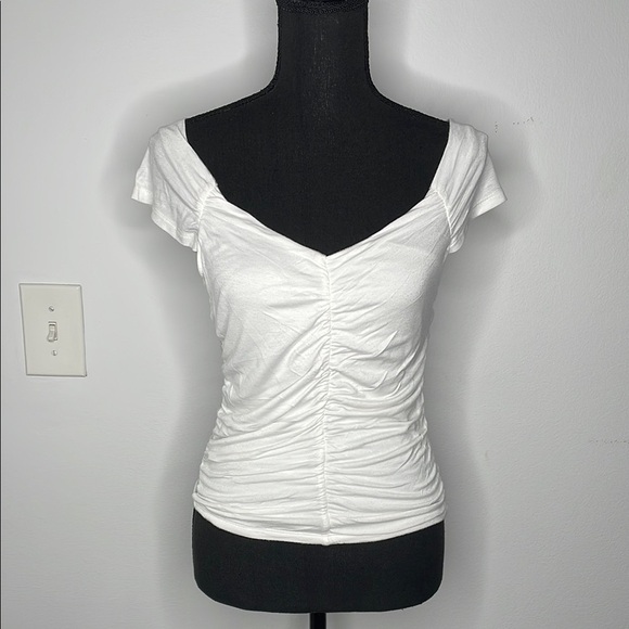 Active USA Tops - ACTIVE USA White Ruched Women's Top